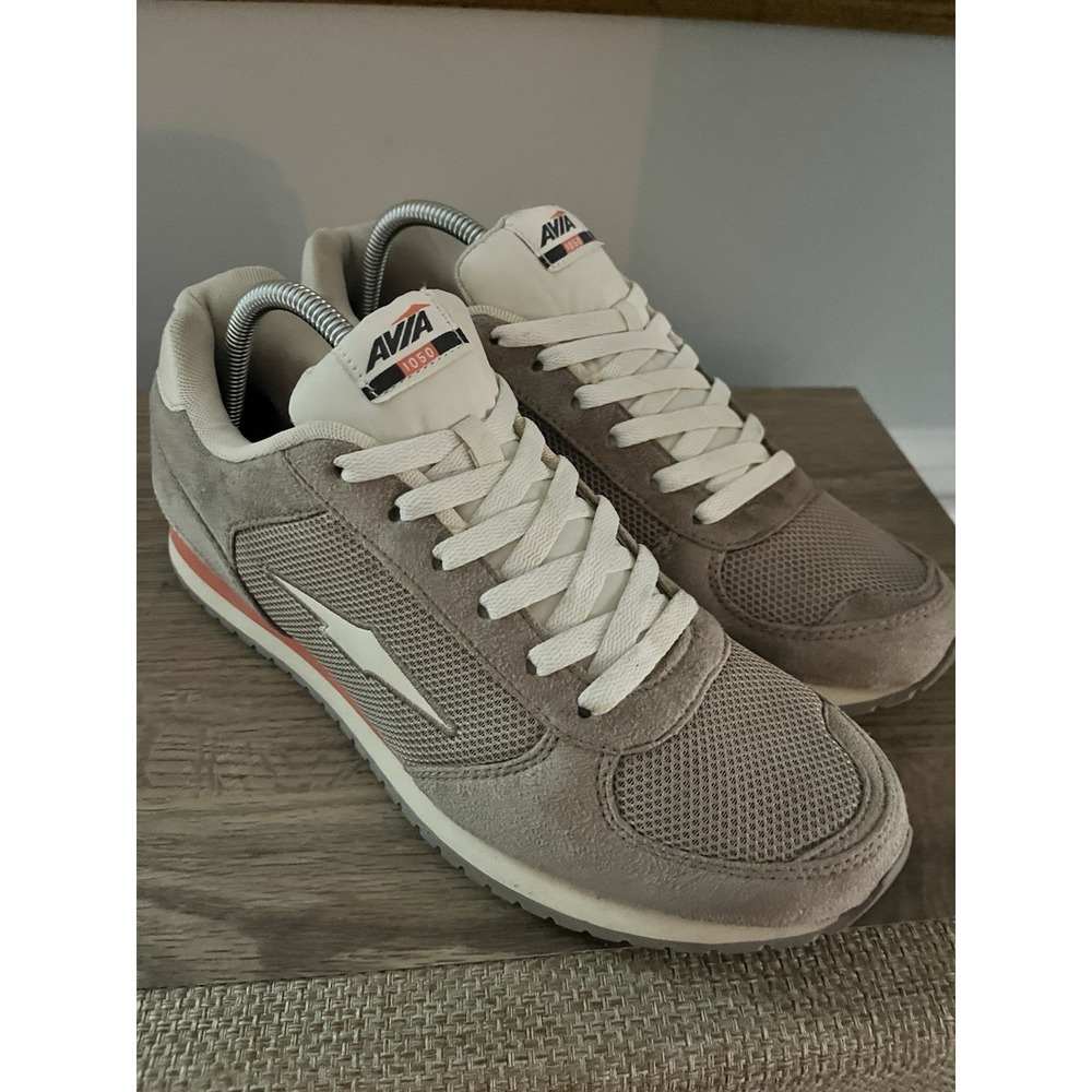 Avia Women's 10 Retro Jogger Memory Foam Athletic Lace-up Sneakers Shoes W2